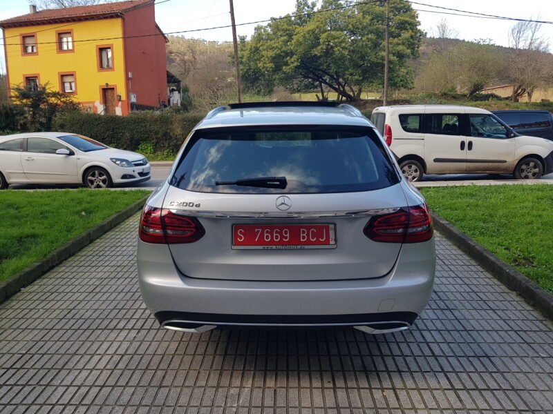 MERCEDES C200D STATE