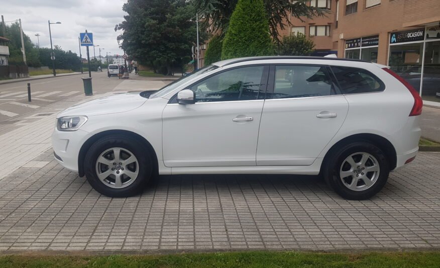 VOLVO XC60 D4