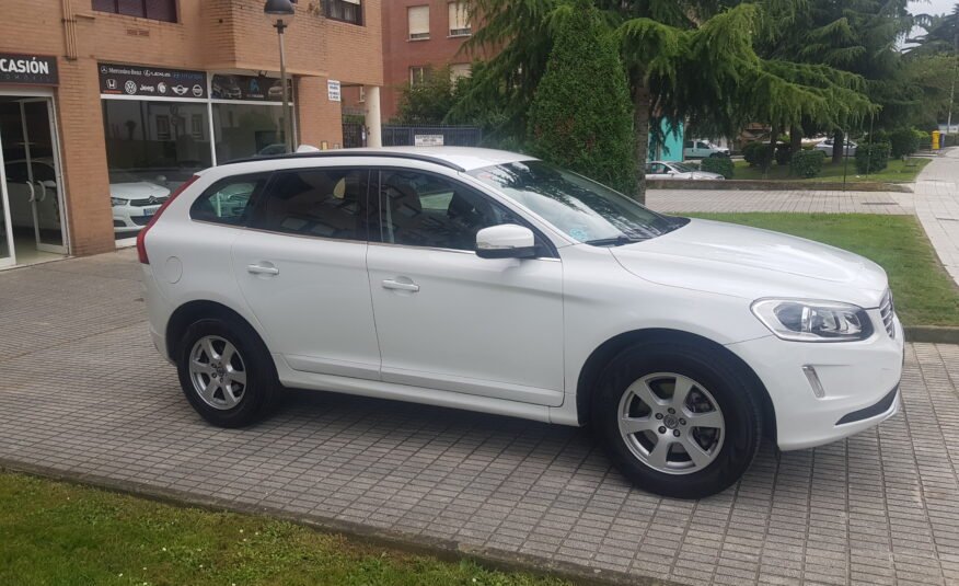 VOLVO XC60 D4