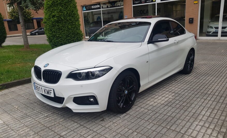 BMW 218 COUPE