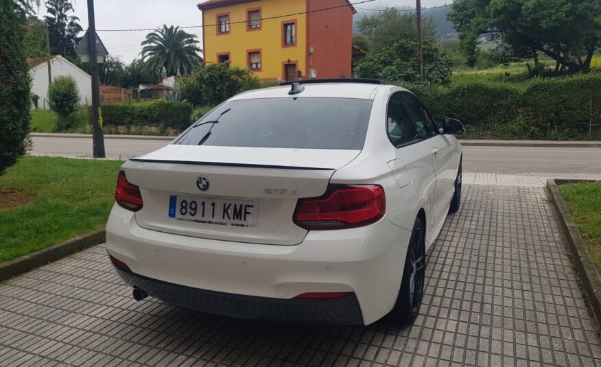 BMW 218 COUPE