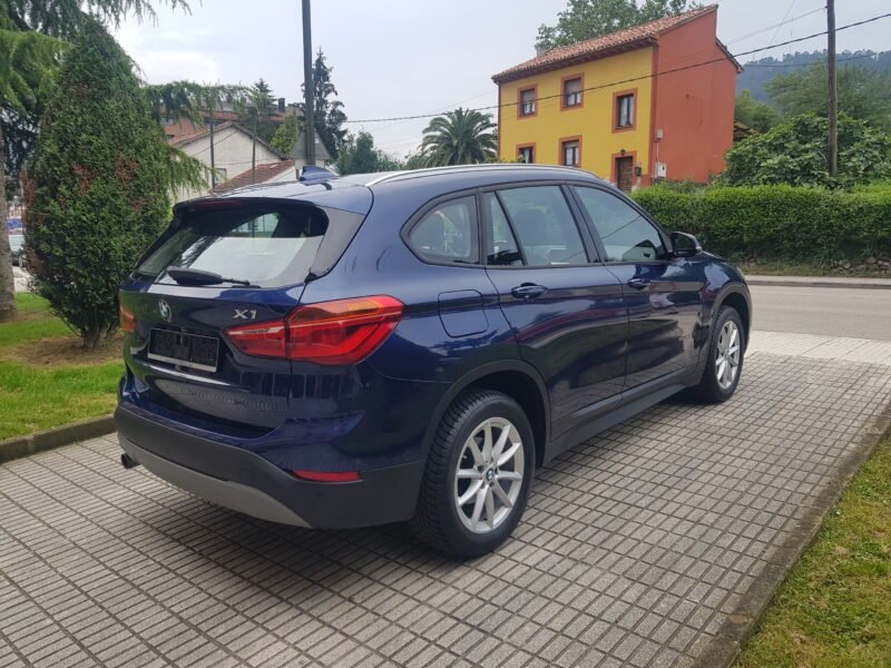 BMW X1 18D SDRIVE