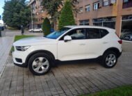 VOLVO XC40 T3 MOMENTUM