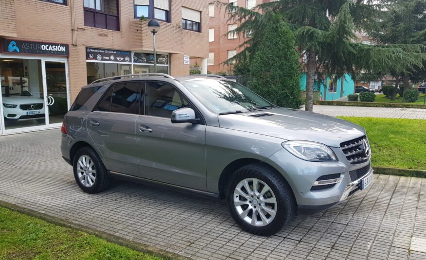 MERCEDES-BENZ ML 250D