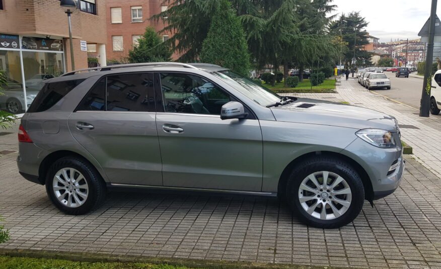 MERCEDES-BENZ ML 250D