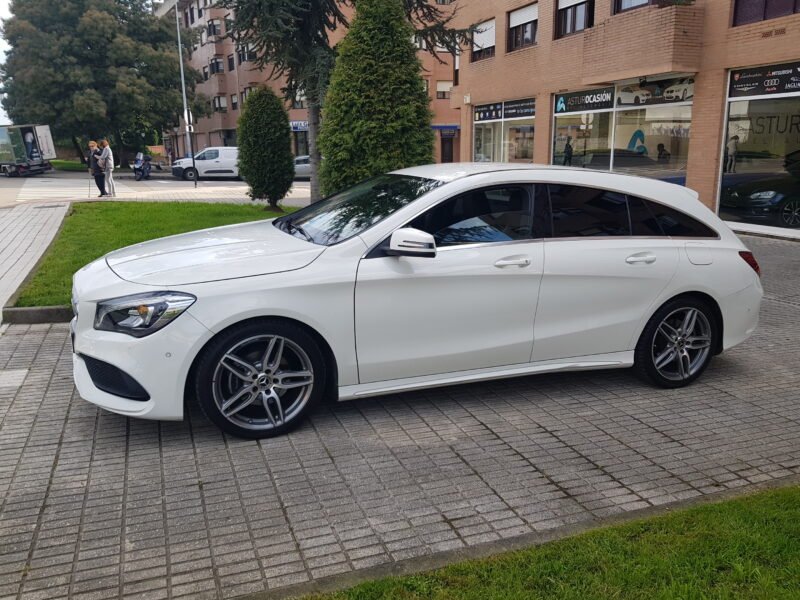 MERCEDES BENZ CLA200D SHOOTING BREAK
