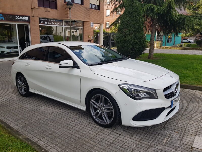 MERCEDES BENZ CLA200D SHOOTING BREAK