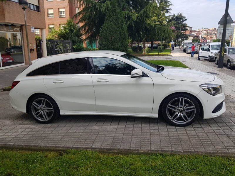 MERCEDES BENZ CLA200D SHOOTING BREAK