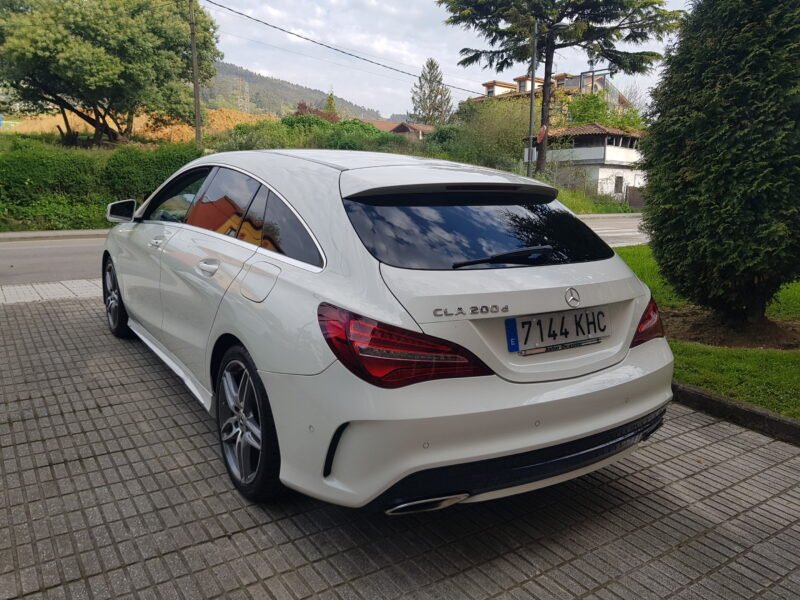MERCEDES BENZ CLA200D SHOOTING BREAK