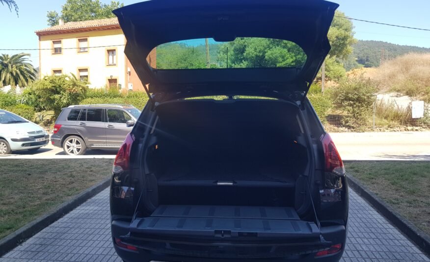 PEUGEOT 3008 2.0HDI ALLURE